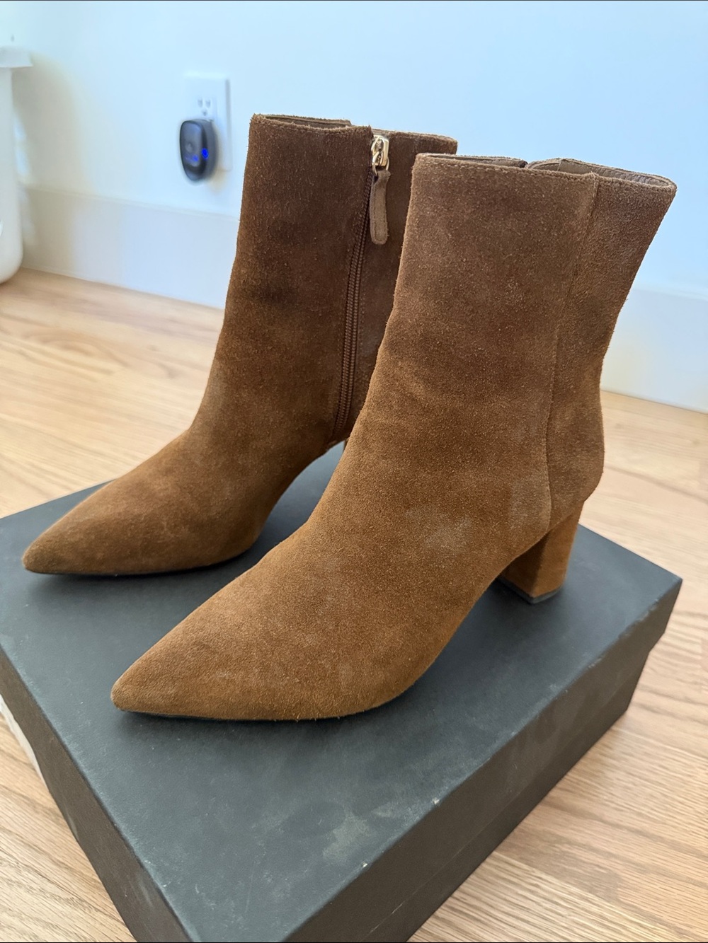J.Crew Pointed Toe Sadie Boots in Suede, Dark Pecan, size 6